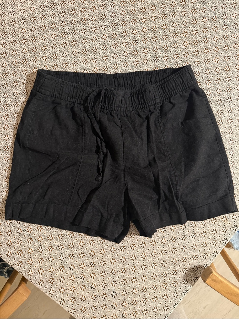 Old Navy Black High-Waist Drawstring Linen-Blend Shorts